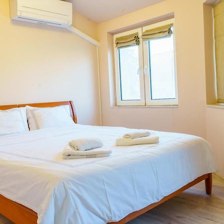 Centrally Located Apartment In Varna ภายนอก รูปภาพ