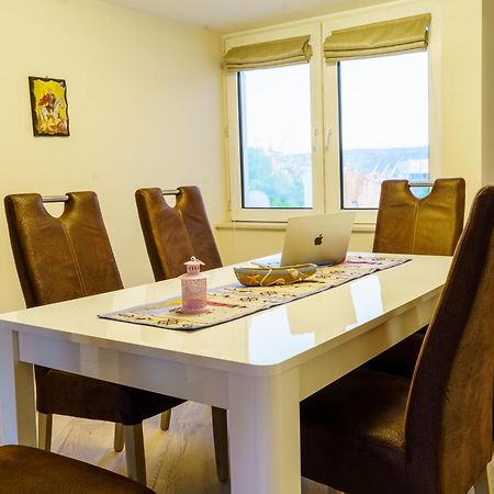 Centrally Located Apartment In Varna ภายนอก รูปภาพ