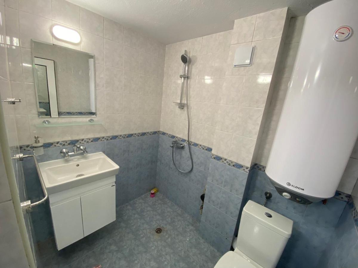 Centrally Located Apartment In Varna ภายนอก รูปภาพ